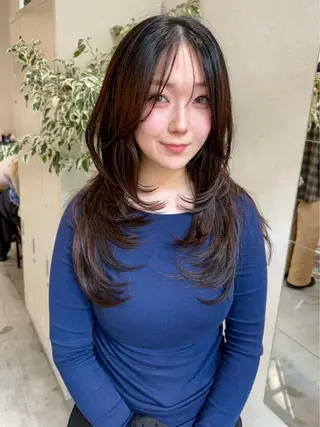 ロング カラー 中野 芽郁のヘアスタイル
