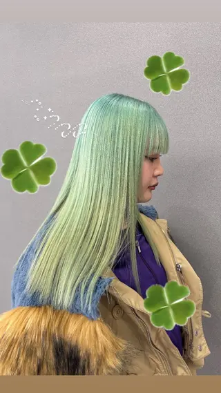 ロング カラー ヘアアレンジ レイヤーカット/ ハイトーン/ みうのヘアスタイル