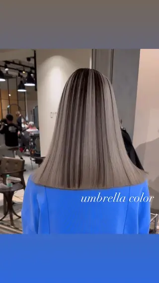 セミロング カラー 💜ハイトーン💛 マジカルかいちゃんのヘアスタイル