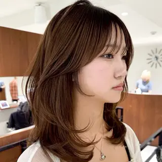 ミディアム カラー ヘアアレンジ 内大久保 列夏のヘアスタイル