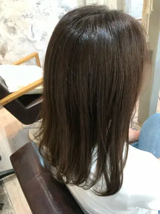 セミロング カラー 塚本 昂のヘアスタイル