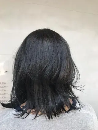 カラー 坪井 真澄のヘアスタイル