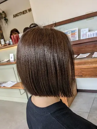 ショート パーマ 🔸艶ボブ/レイヤー ︎ ✂つちや🔸のヘアスタイル
