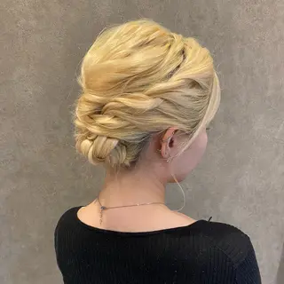 ヘアアレンジ 藤川 明英里のヘアスタイル