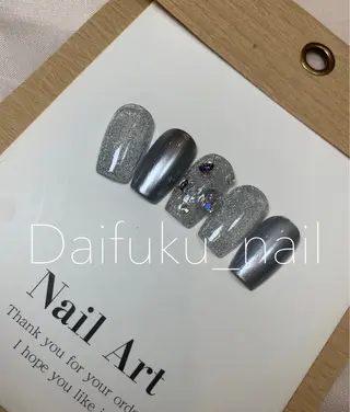 ミディアム Daifuku nailsのネイルデザイン