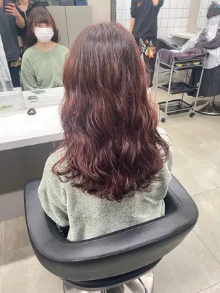 セミロング カラー パーマ ヘアアレンジ メンズ キッズ ネイル マツエク・マツパ アイブロウ 🦋縮毛/韓国レイヤ ー/透明感カラー🦋のヘアスタイル