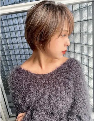 ショート カラー MILIA 古石　和奈のヘアスタイル