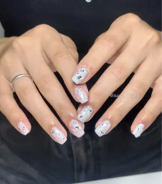 ネイル Nana .⋆𝜗𝜚のネイルデザイン