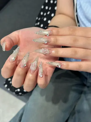 ネイル Eli Muse 新宿ネイルのネイルデザイン