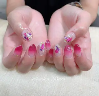 ネイル 🍭Kiara Nail🍭のネイルデザイン