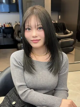 ミディアム カラー 1日1名様 限定のヘアスタイル