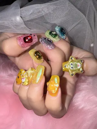 ネイル RIEKO🍒 ワンホン♡推しネイルのネイルデザイン