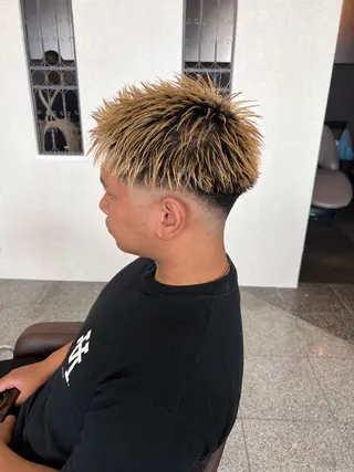 ショート Oops旧TABOO 早野太郎のヘアスタイル