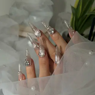 ネイル 𝐍𝐄𝐎 𝐉𝐔𝐑𝐈のネイルデザイン