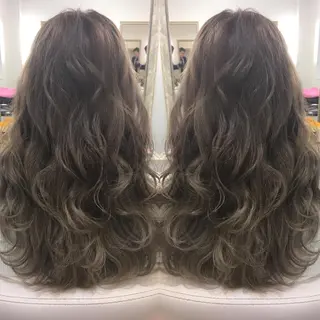 セミロング ロング カラー 髪質改善 中川 翔のヘアスタイル