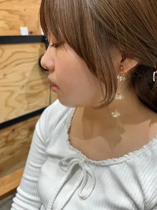 ミディアム カラー 久木原 ゆりのヘアスタイル