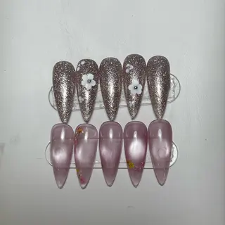ネイル 🌈 Laule'aのネイルデザイン