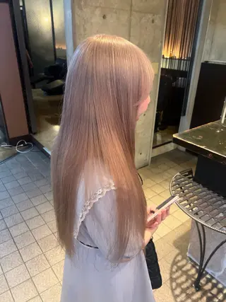 ロング カラー 只野 真衣のヘアスタイル