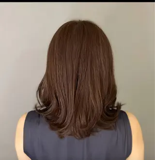 ミディアム Grow by NYNY 田代 紀恵のヘアスタイル