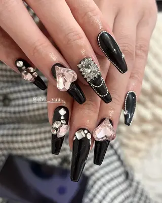 ネイル SALON ELVI.のネイルデザイン