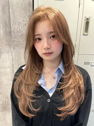 ロング レイヤーカット TENSHOのヘアスタイル