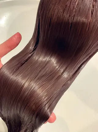 カラー 天野 利咲のヘアスタイル