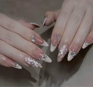 ネイル Minette nailHuongのネイルデザイン