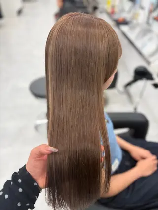 ロング 艶髪ハイトーンカラー 渋谷🎀ririkaのヘアスタイル