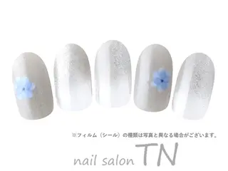 ネイル 花 音のネイルデザイン