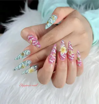 ネイル Elegance Nail本厚木店舗のネイルデザイン