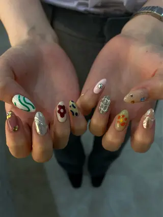 ネイル nano/きもかわ nail🐬🫧のネイルデザイン
