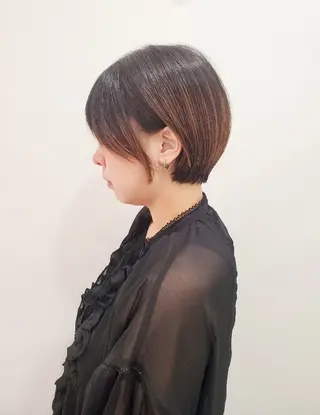 ショート 齋藤 愛美のヘアスタイル
