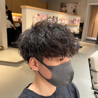 ショート パーマ メンズ 梅田茶屋町メンズ 専門美容師 山元一平のヘアスタイル