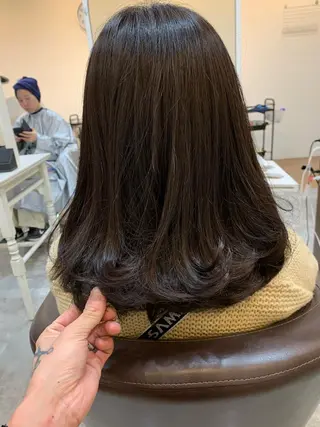 ミディアム カラー 不動令 認定カラーリストのヘアスタイル
