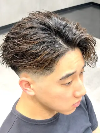 パーマ メンズ 🔥パーマ/メンズ カット特化🔥真裟斗のヘアスタイル