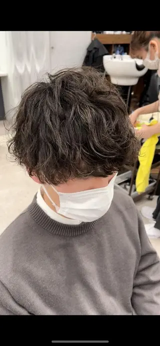 ショート 京都河原町 メンズパーマ助川龍哉のヘアスタイル