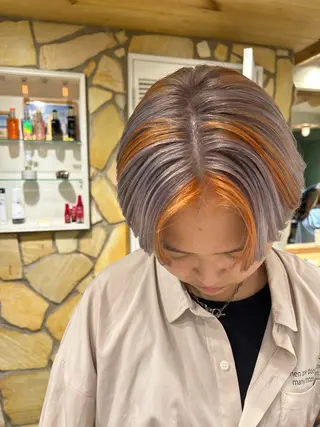 ショート カラー kawabe maikoのヘアスタイル
