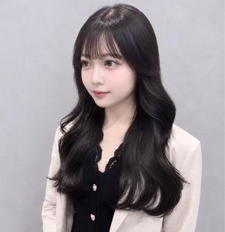 ロング カラー girly上品ヘア 🎀／ベージュikuのヘアスタイル