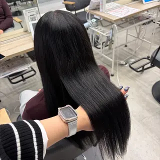 ロング カラー ななみ𝜗𝜚透明感 /レイヤー/まつパのヘアスタイル