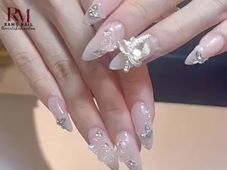 ネイル YURI Chanのネイルデザイン