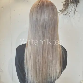 セミロング カラー 𓅰なかがわ ふみな𓅯のヘアスタイル