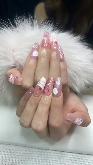 ネイル キラキラ🌸🌸🌸 nail ⭐️✨のネイルデザイン