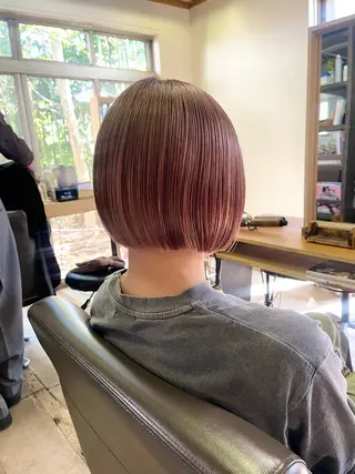ショート カラー 大村 日向子のヘアスタイル