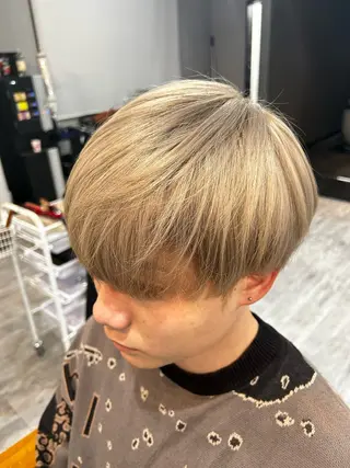 カラー メンズ 11日空きあり 🎀 KIRIのマツエク・マツパデザイン