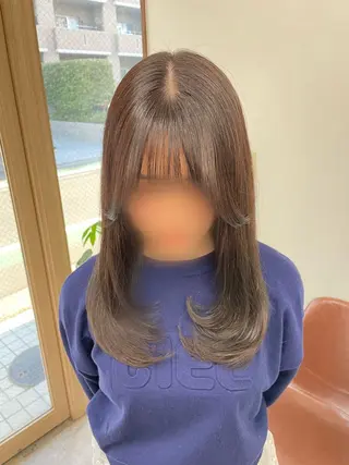 セミロング ayane あやねのヘアスタイル