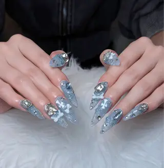 ネイル Julli NailStudioのネイルデザイン