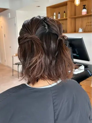 ヘアアレンジ aina / n.w.hのヘアスタイル