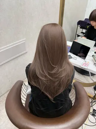 セミロング カラー レイヤーダブルカラー KYONのヘアスタイル
