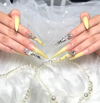 ネイル NEM nailstudioのネイルデザイン