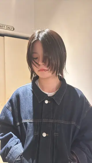 ショート kai🐇透明感 カラー/レイヤーのヘアスタイル
